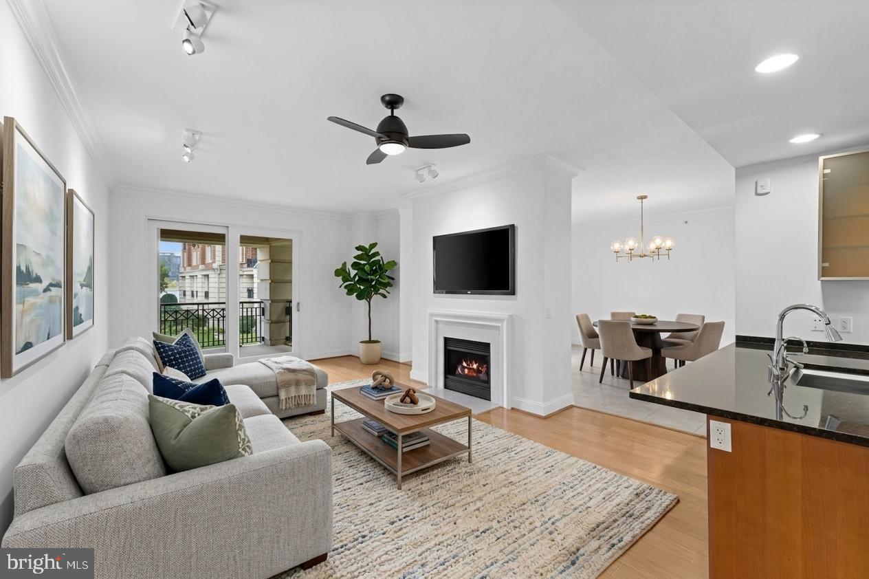 801 Key Highway #442