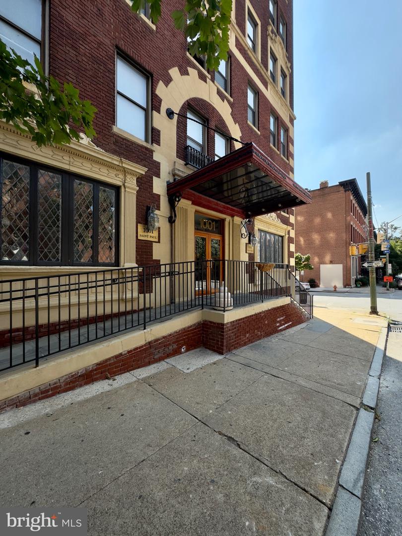 1001 Saint Paul Street #5h