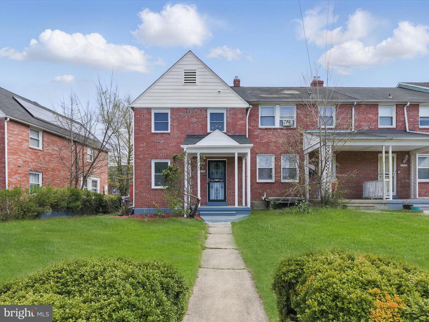 1317 Pentwood Road, Baltimore