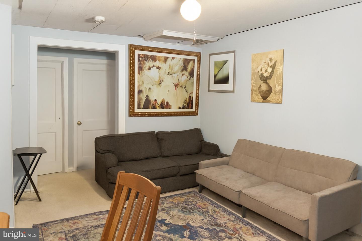 3928 8th Street