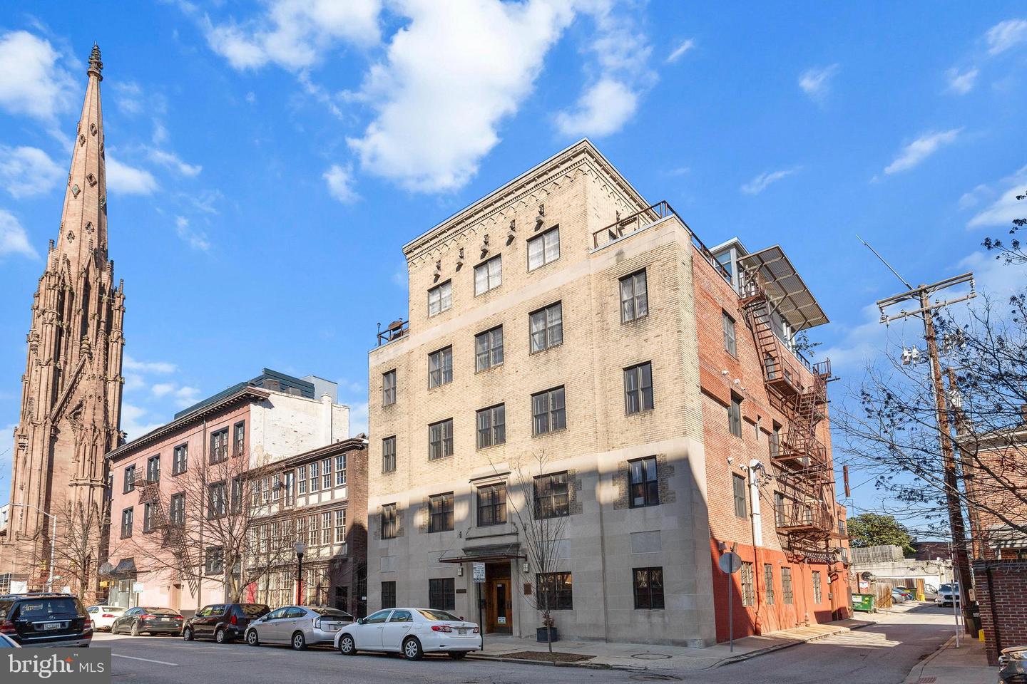 104 W Madison Street #6
