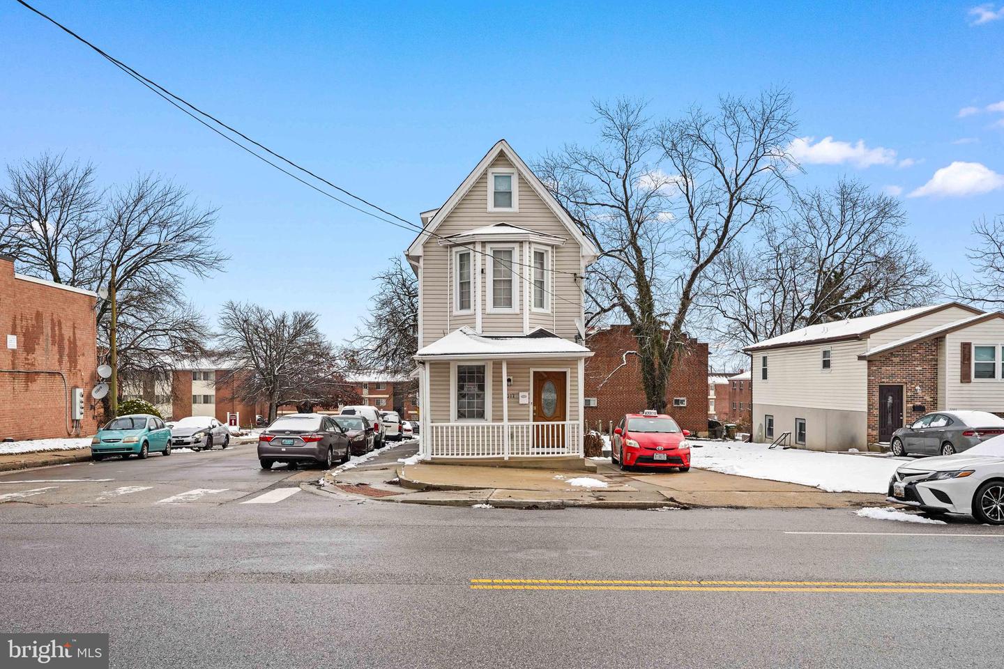 5013 The Alameda, Baltimore