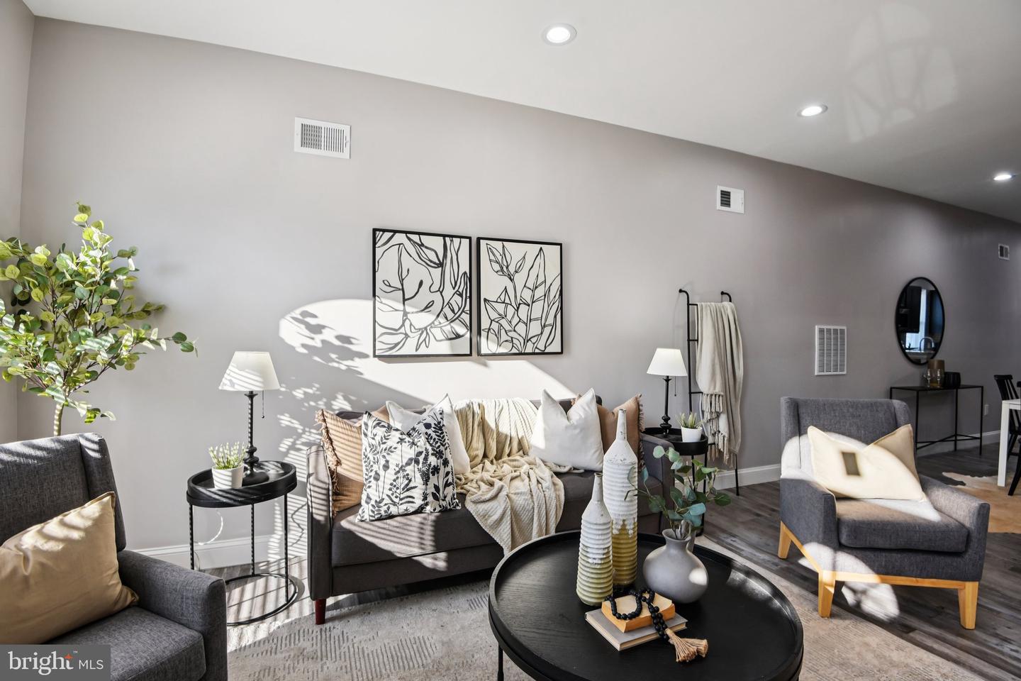 805 N Patterson Park Avenue, Baltimore