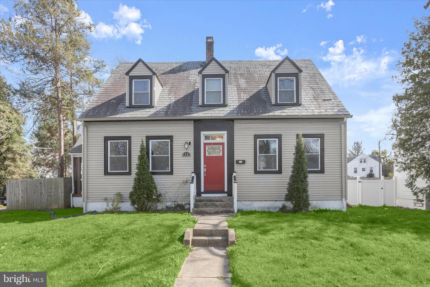 2207 Woodbourne Avenue, Baltimore
