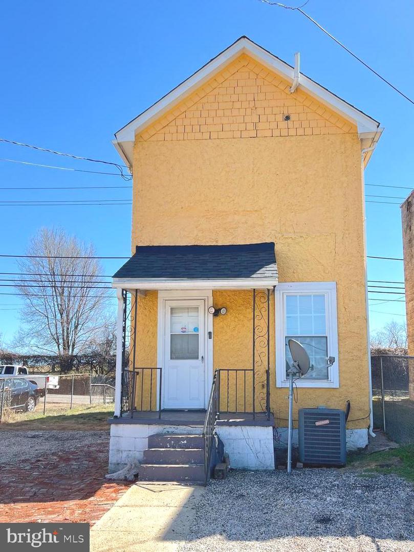 2516 Hollins Ferry Road, Baltimore