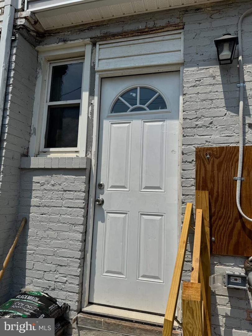 3327 Elmley Avenue