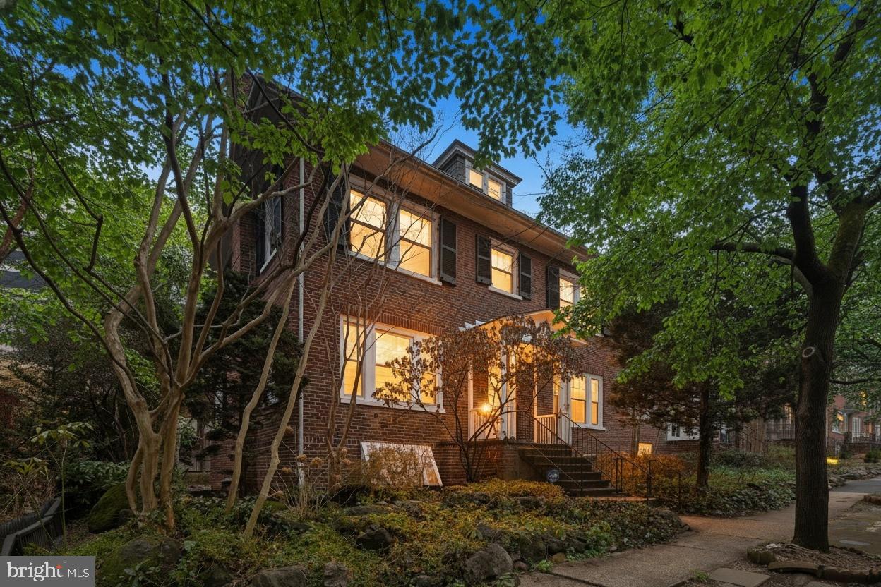 3953 Cloverhill Road, Baltimore