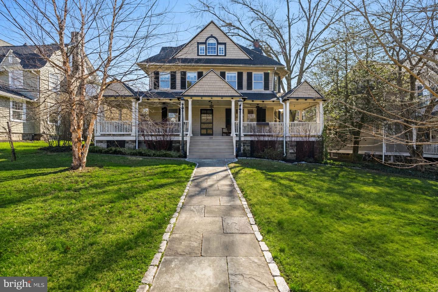 225 Hawthorne Road, Baltimore