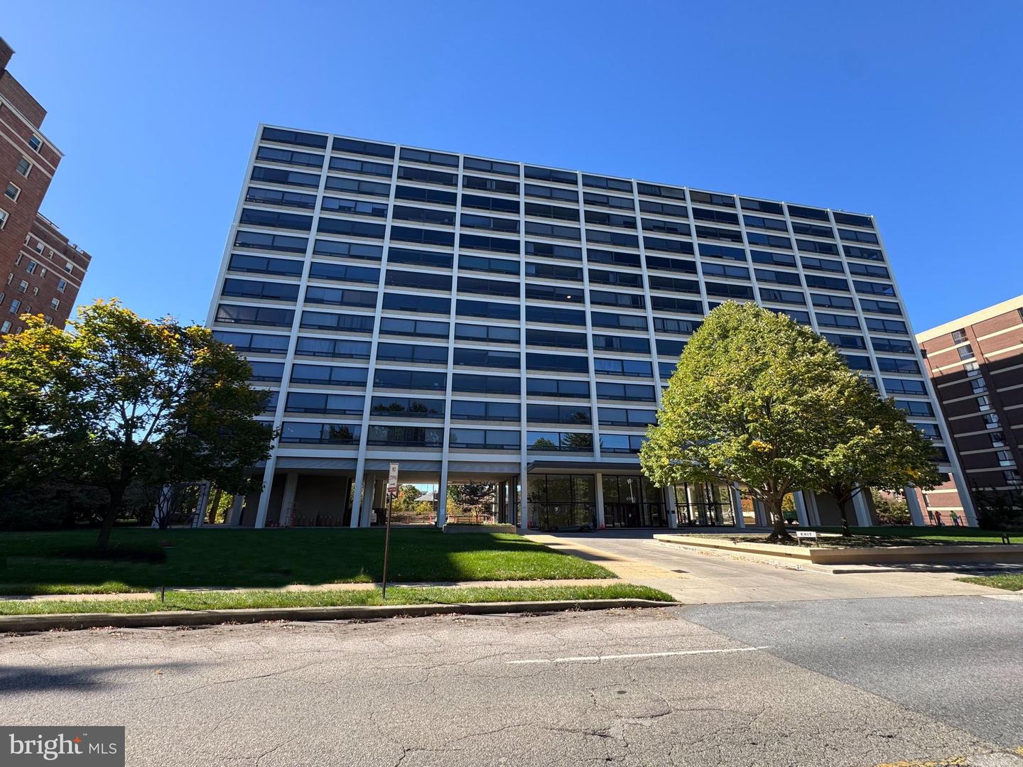 4000 N Charles Street #1510