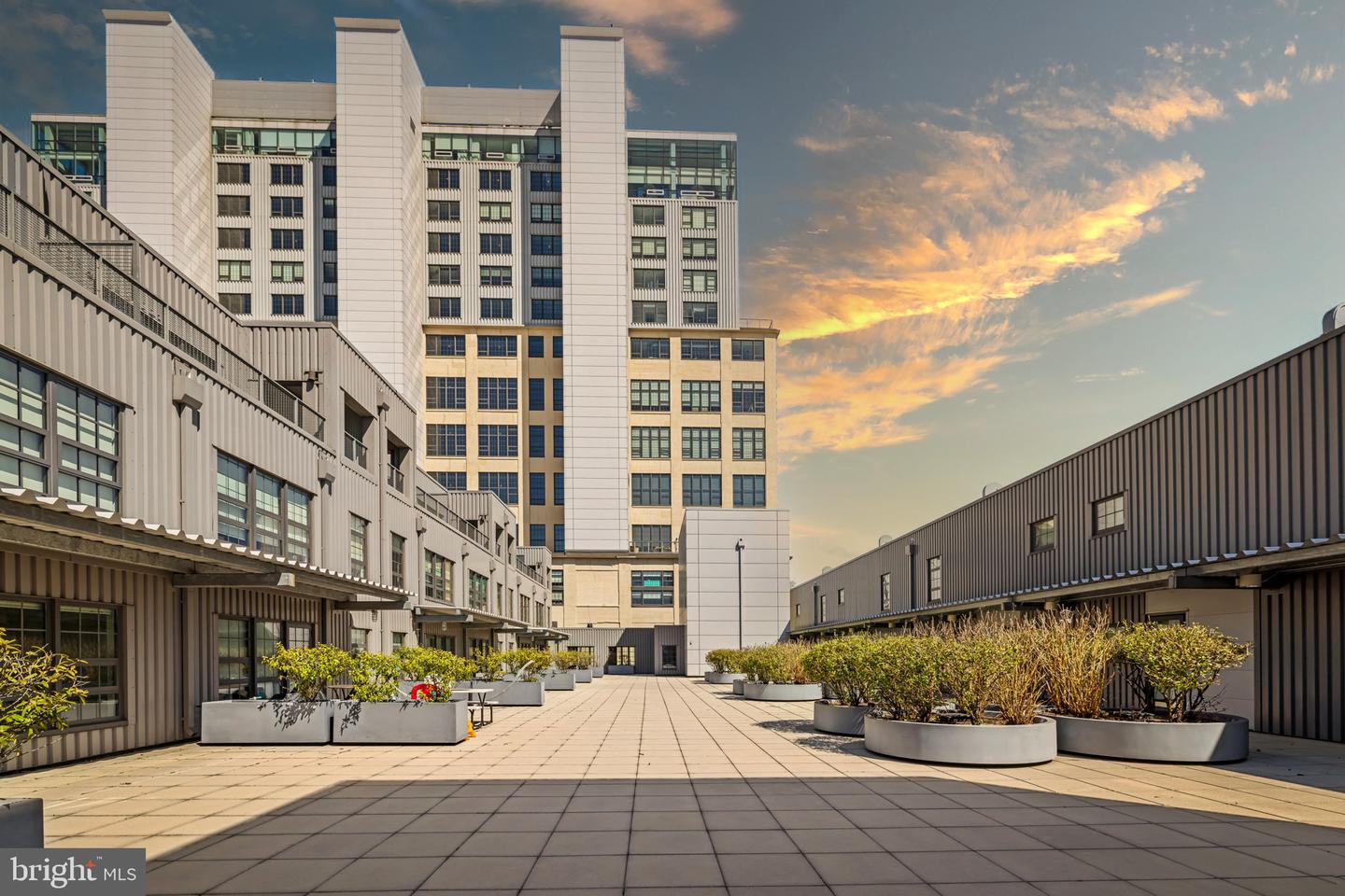 1200 Steuart Street #1035