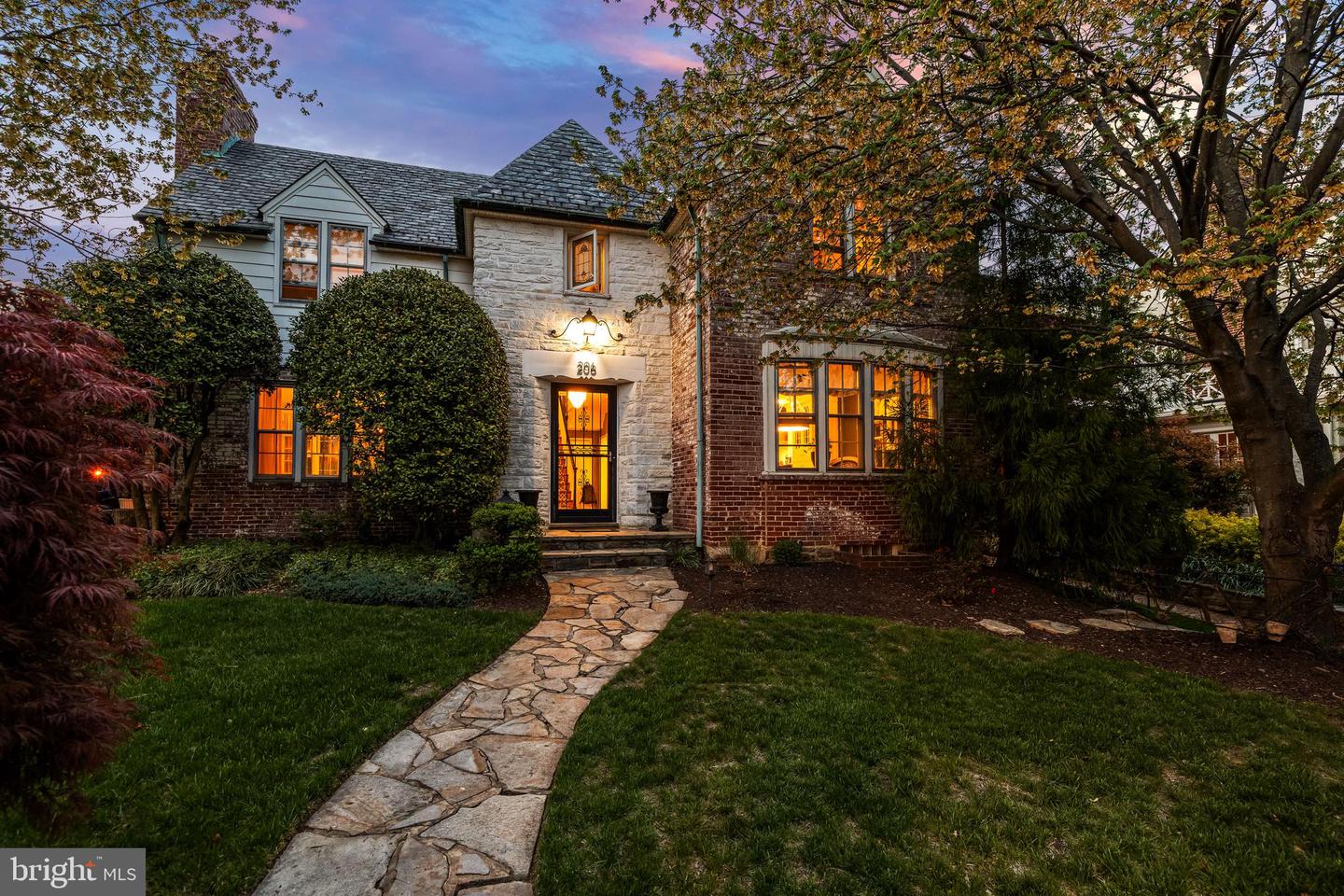 206 Kemble Road, Baltimore