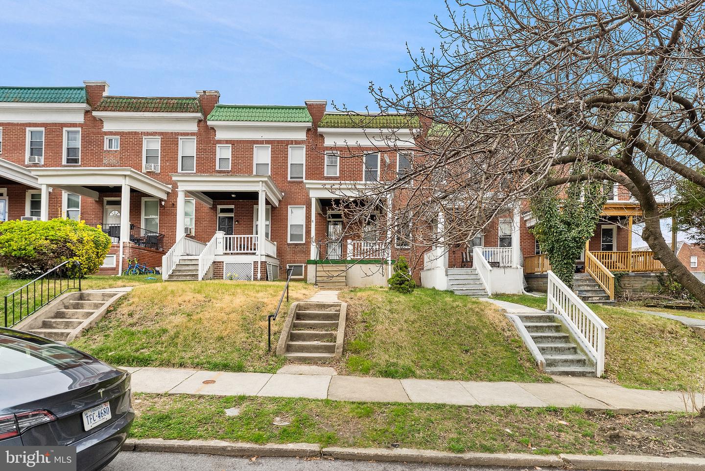 15 S Tremont Road