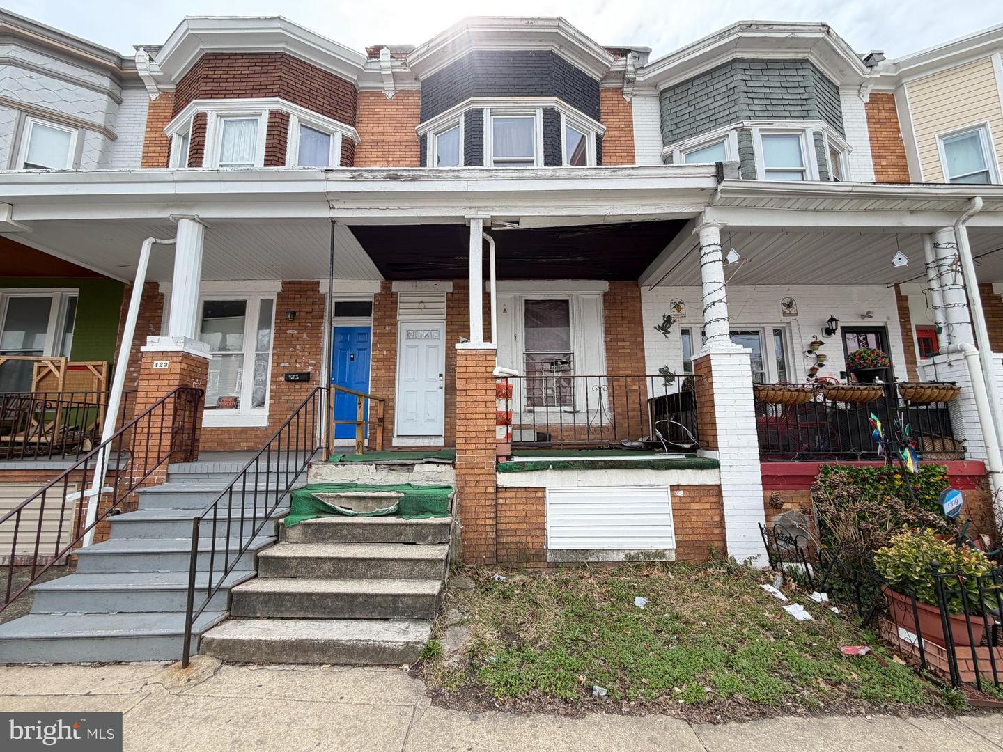 421 E 28th Street