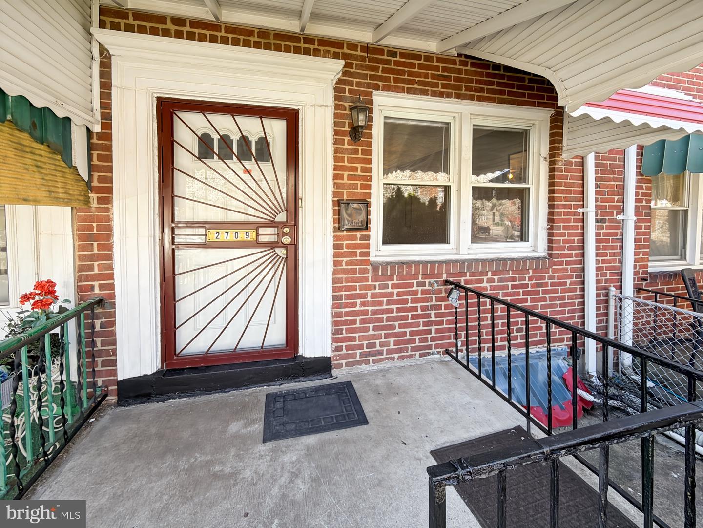 2709 E Hoffman Street, Baltimore