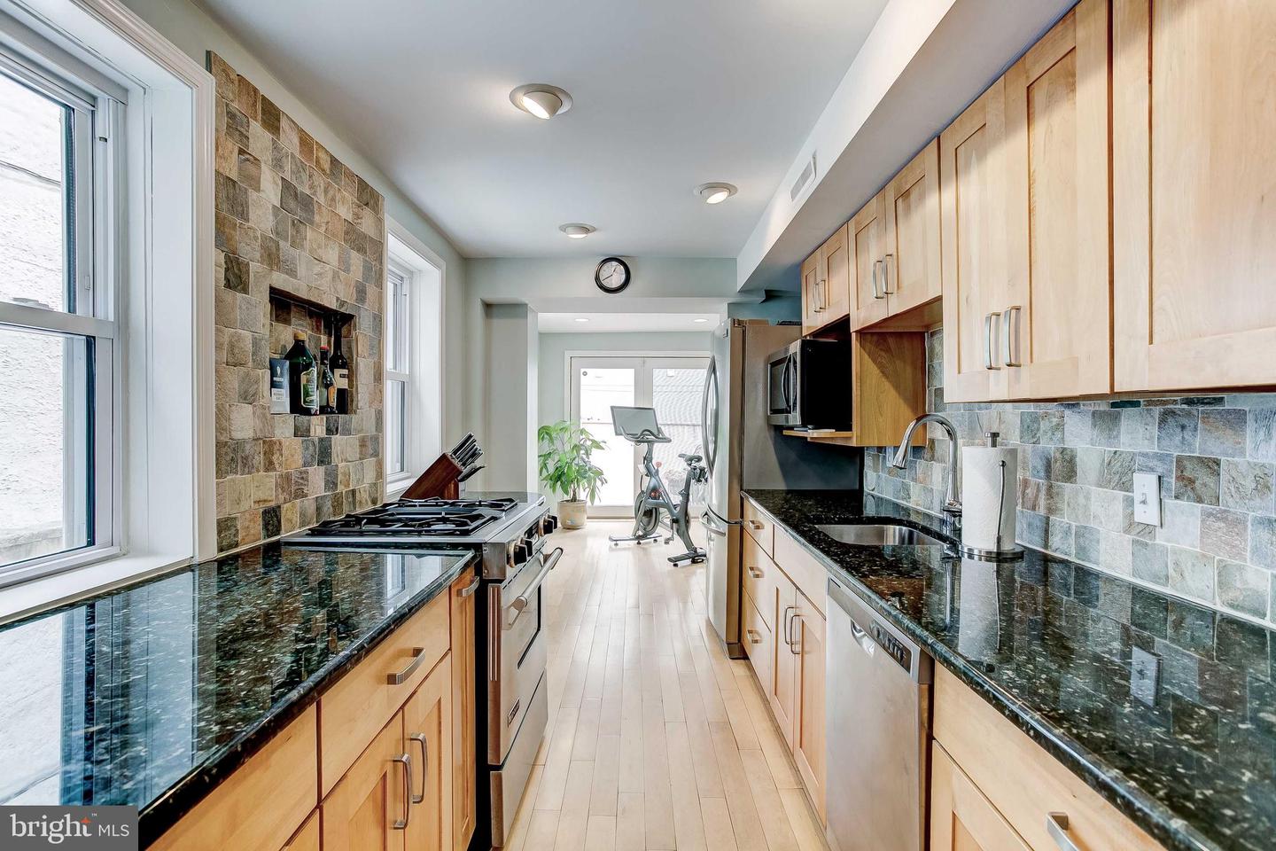 307 S Exeter Street, Baltimore