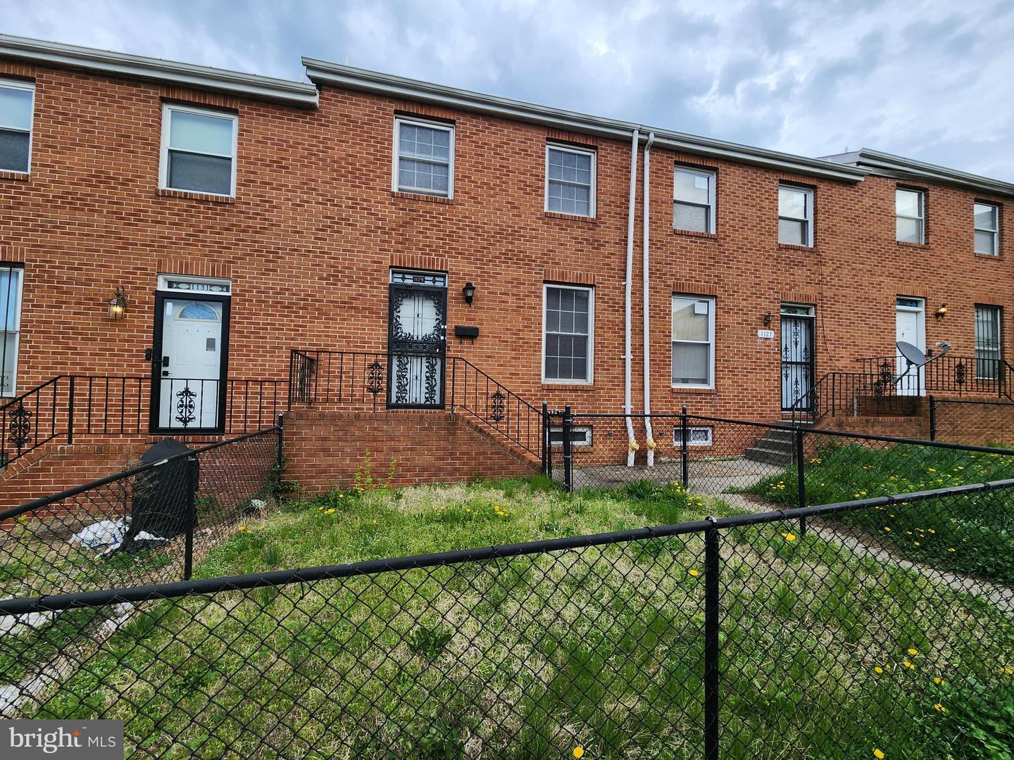 1129 Willinger Ct