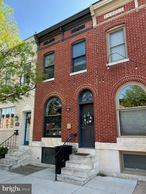 331 S East Avenue