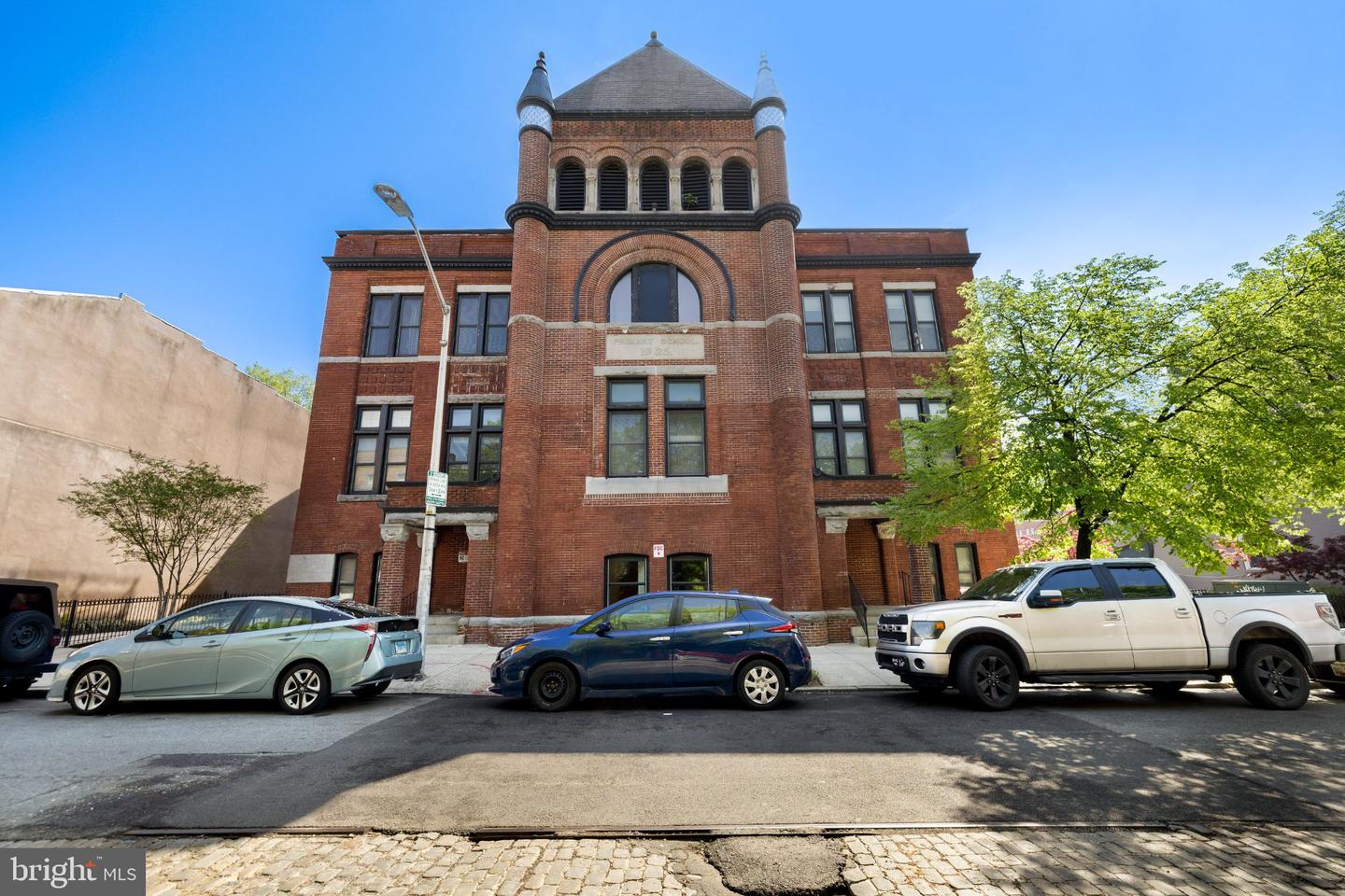 511 S Bond Street #302