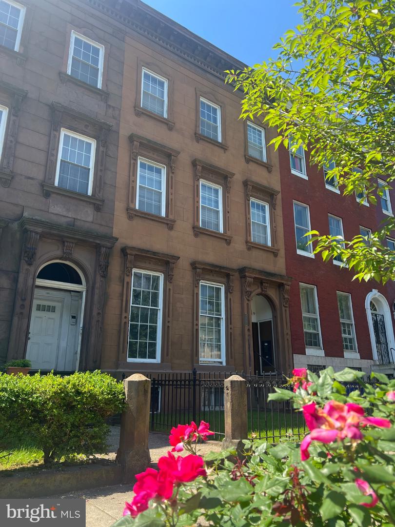 1323 W Fayette Street #4