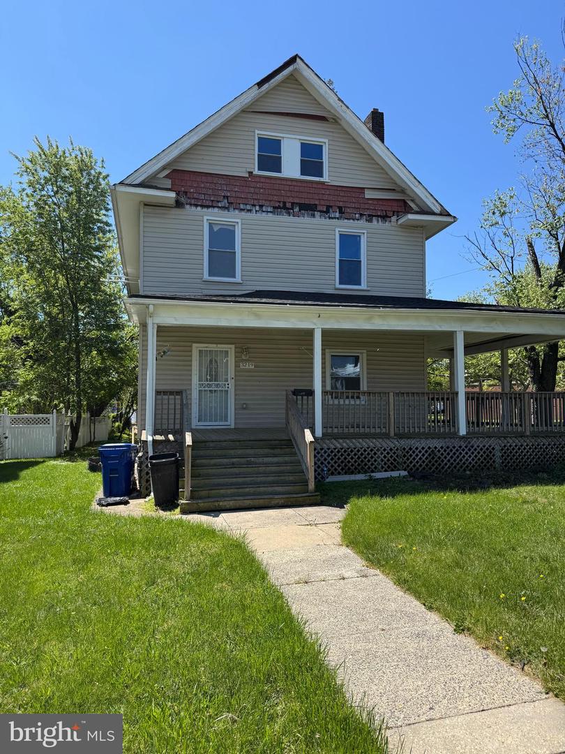 3219 Carlisle Avenue