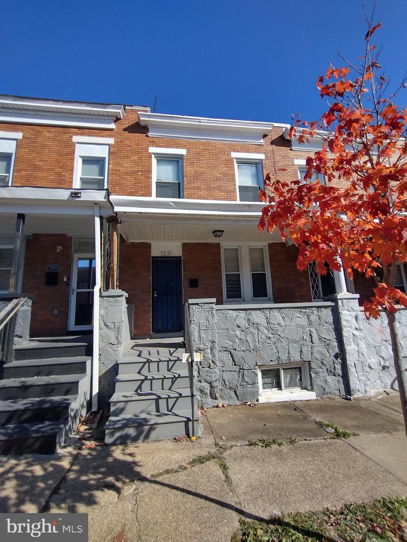 1231 N Linwood Avenue