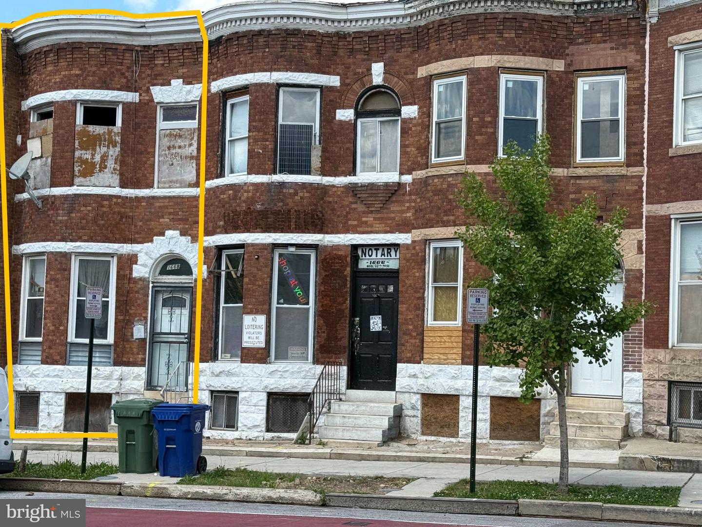 1668 W North Avenue