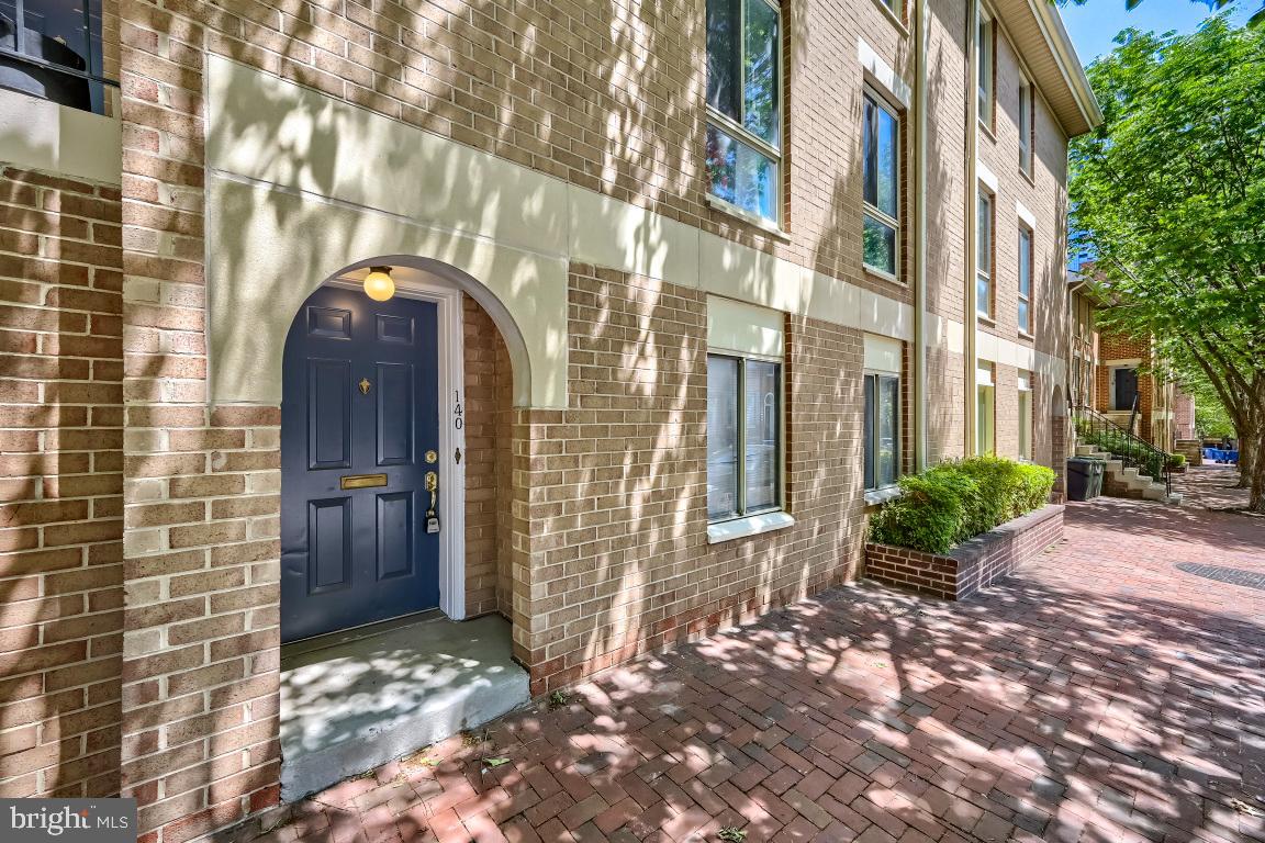 140 W Barre Street, Baltimore