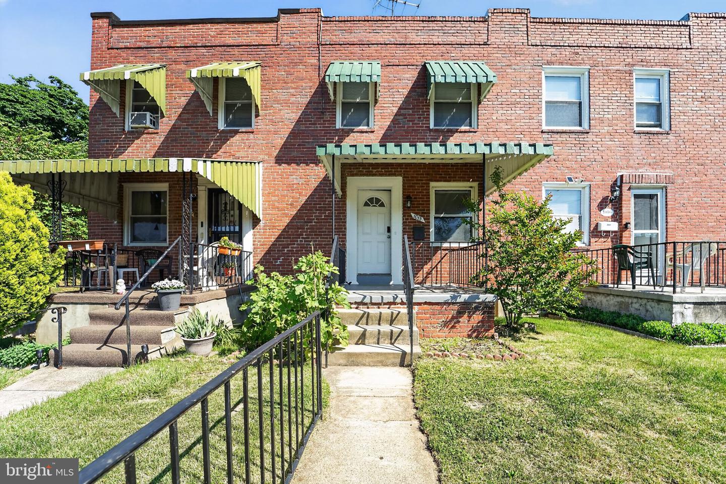 1018 W 43rd Street
