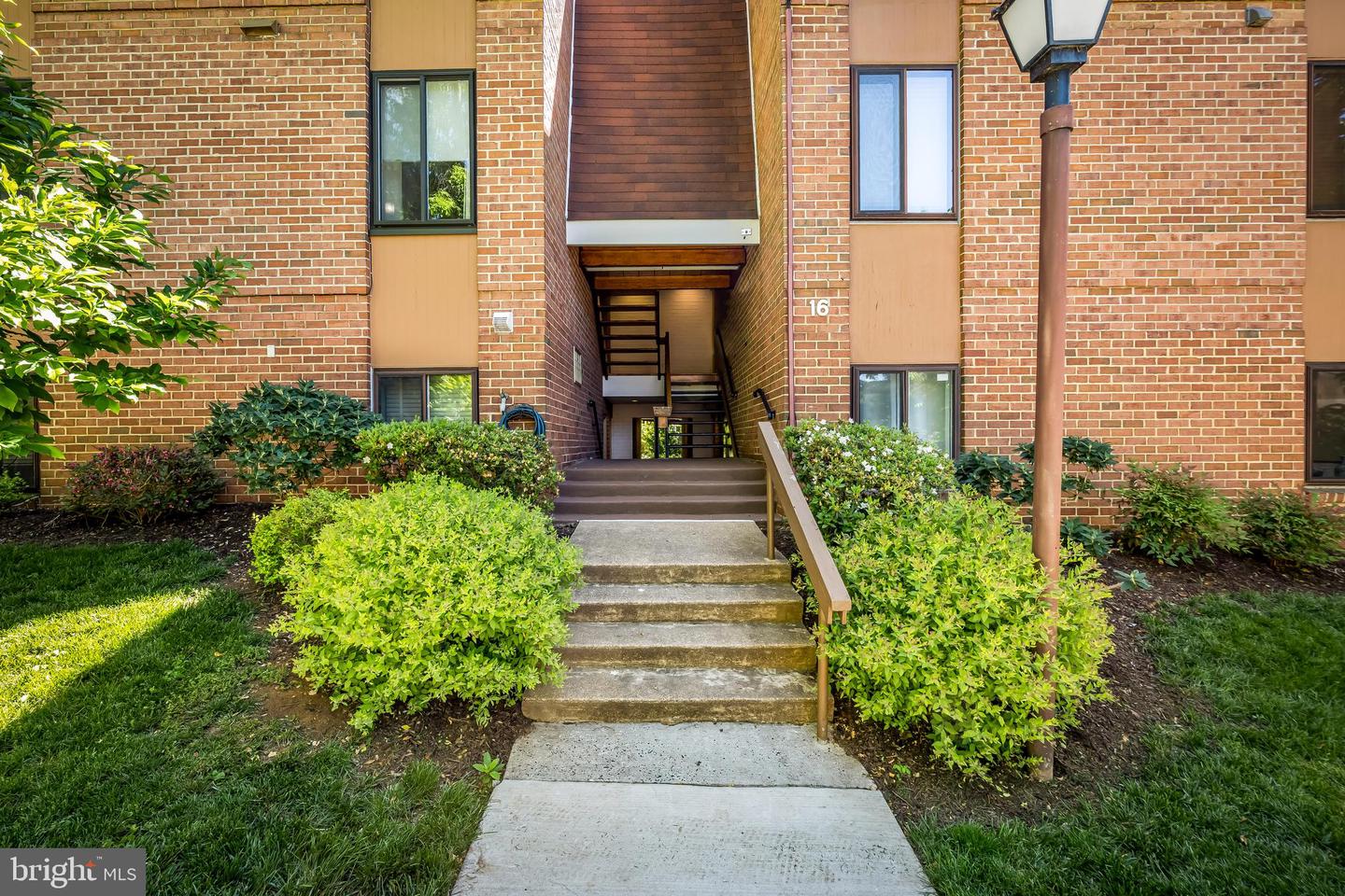 16 Cross Keys Road #16e, Baltimore
