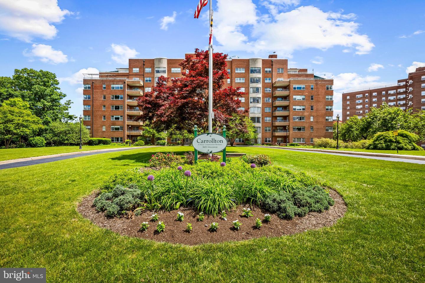 3601 Greenway #705