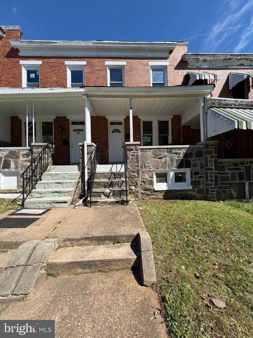 65 N Monastery Avenue