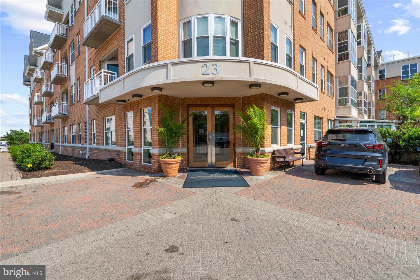 23 Pierside Drive #219