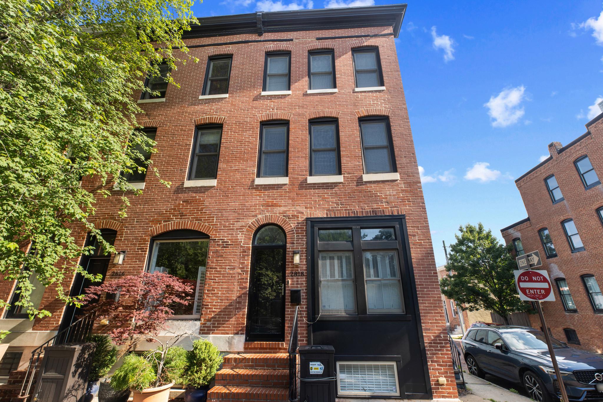 2818 E Baltimore Street, Baltimore