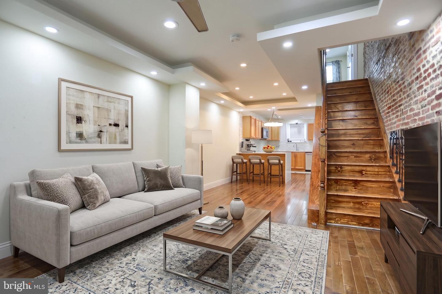 244 N Rose Street