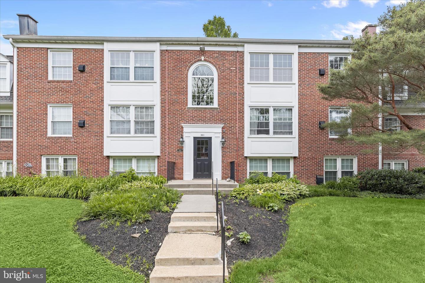 351 Homeland Southway #3d, Baltimore