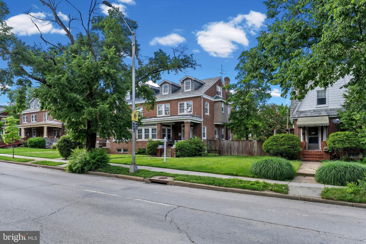 1312 E 33rd Street