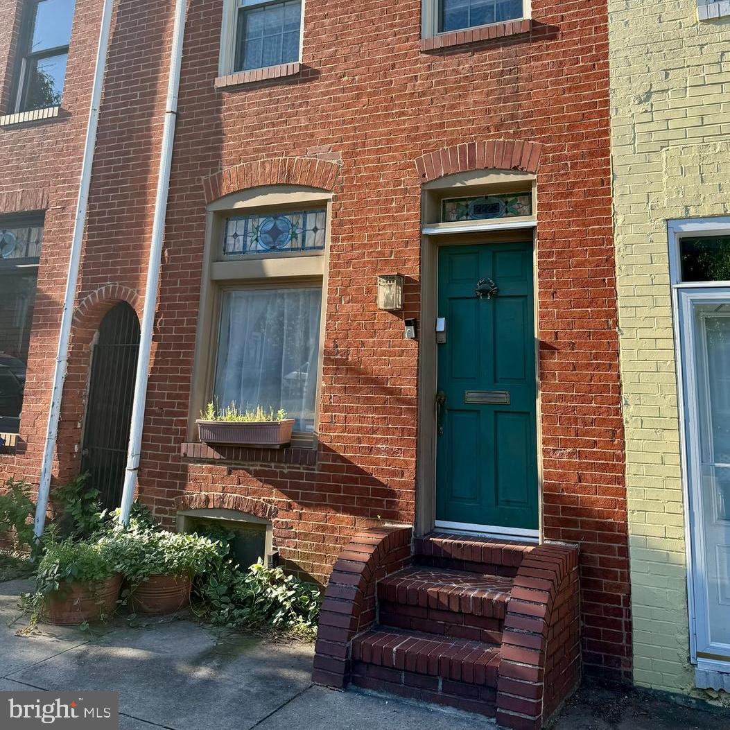 2223 Fleet Street