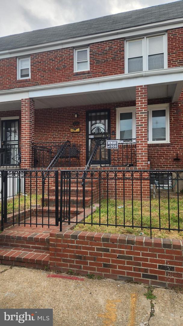 834 Umbra Street