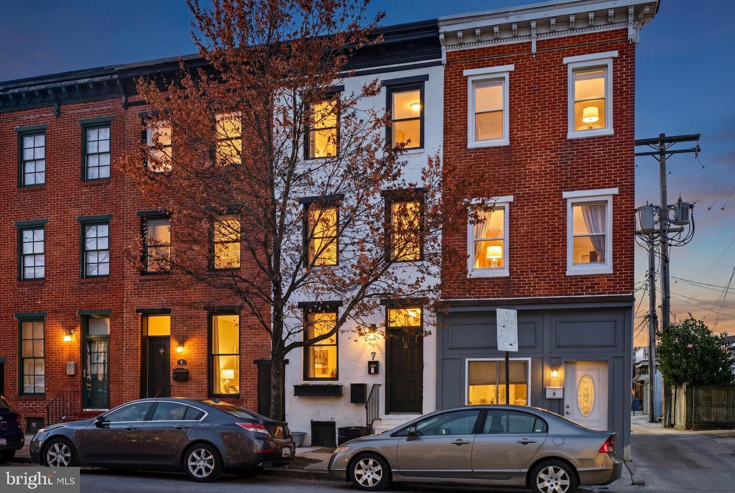 7 E Fort Avenue
