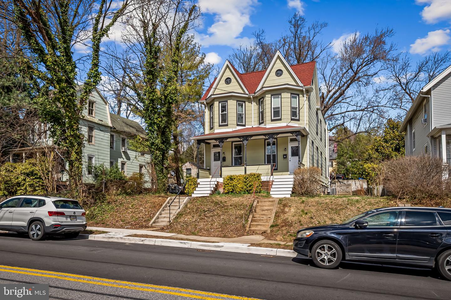 304 W Cold Spring Lane