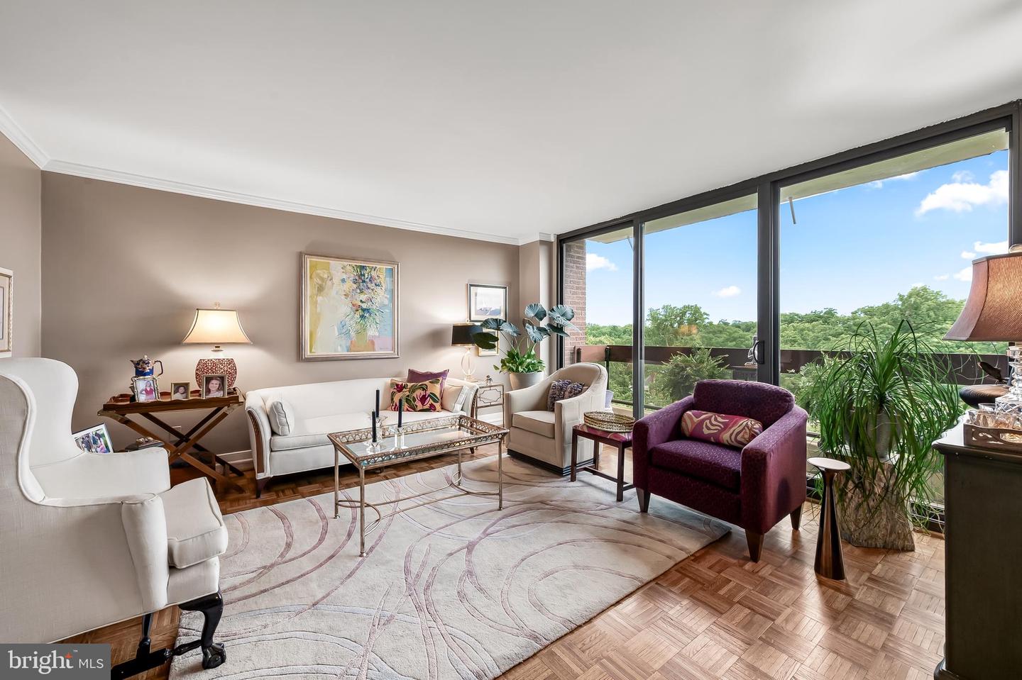4100 N Charles Street #908