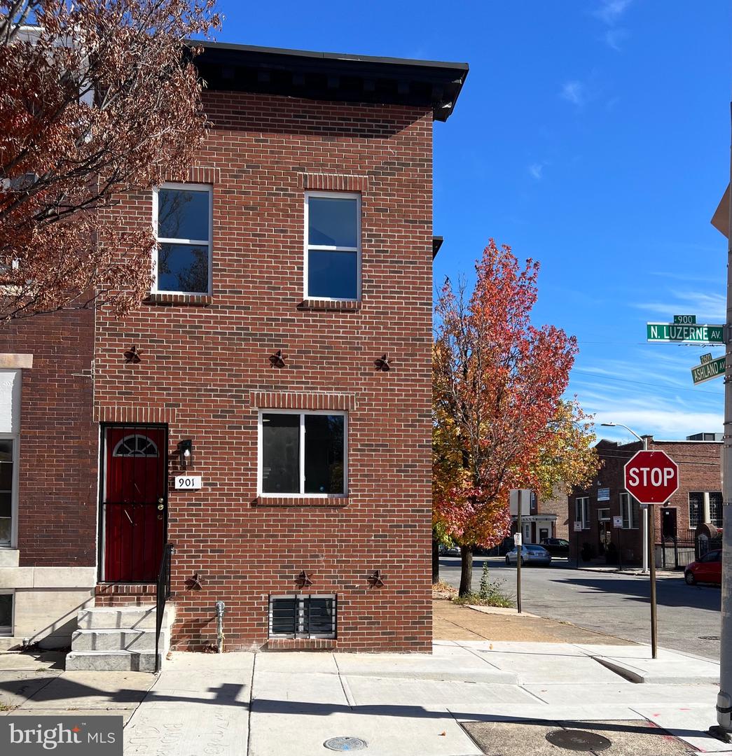 901 N Luzerne Avenue