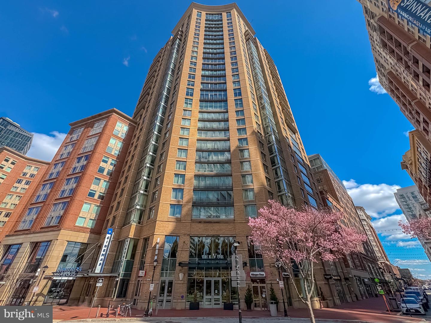 675 President Street #2002