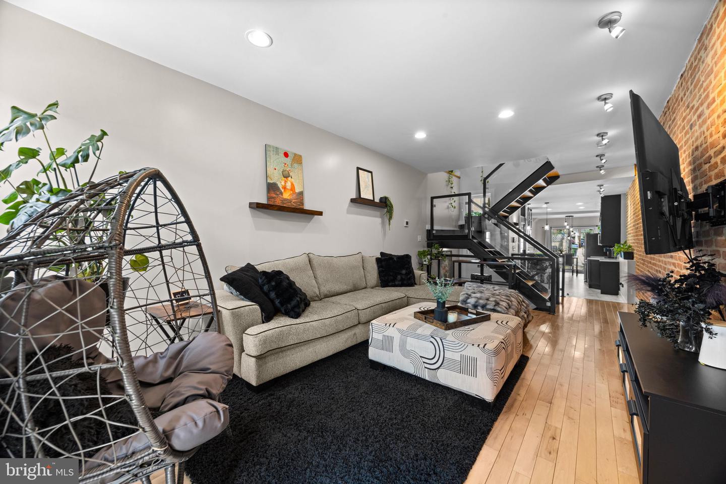 3208 Elliott Street