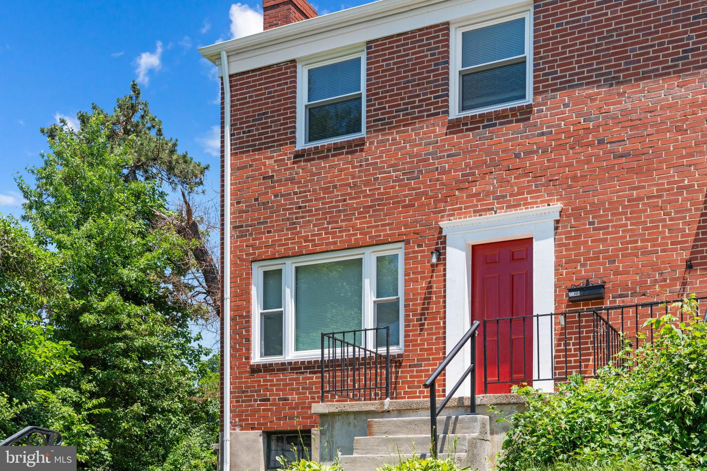 6023 Chinquapin Parkway