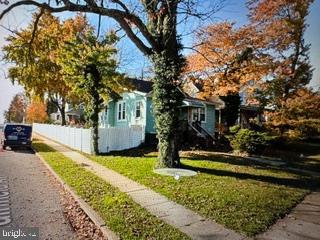 2711 Grindon Avenue, Baltimore