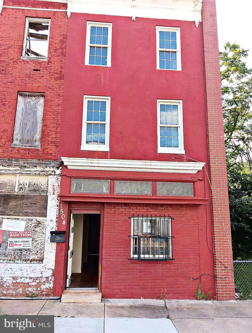 1504 N Washington Street