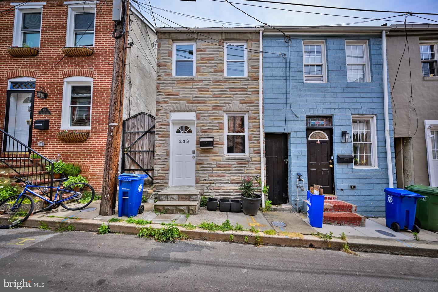 233 S Chapel Street