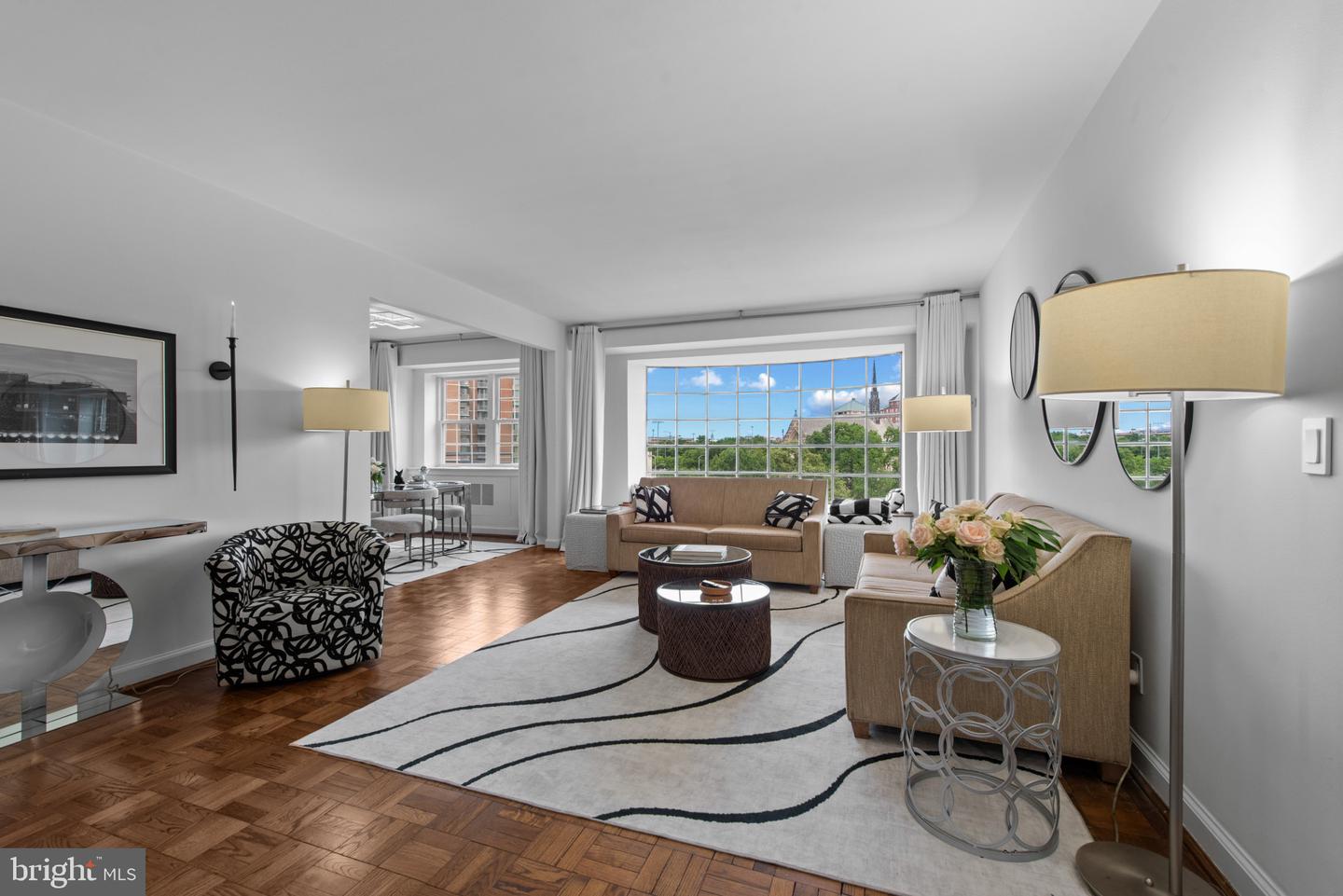 3601 Greenway #806