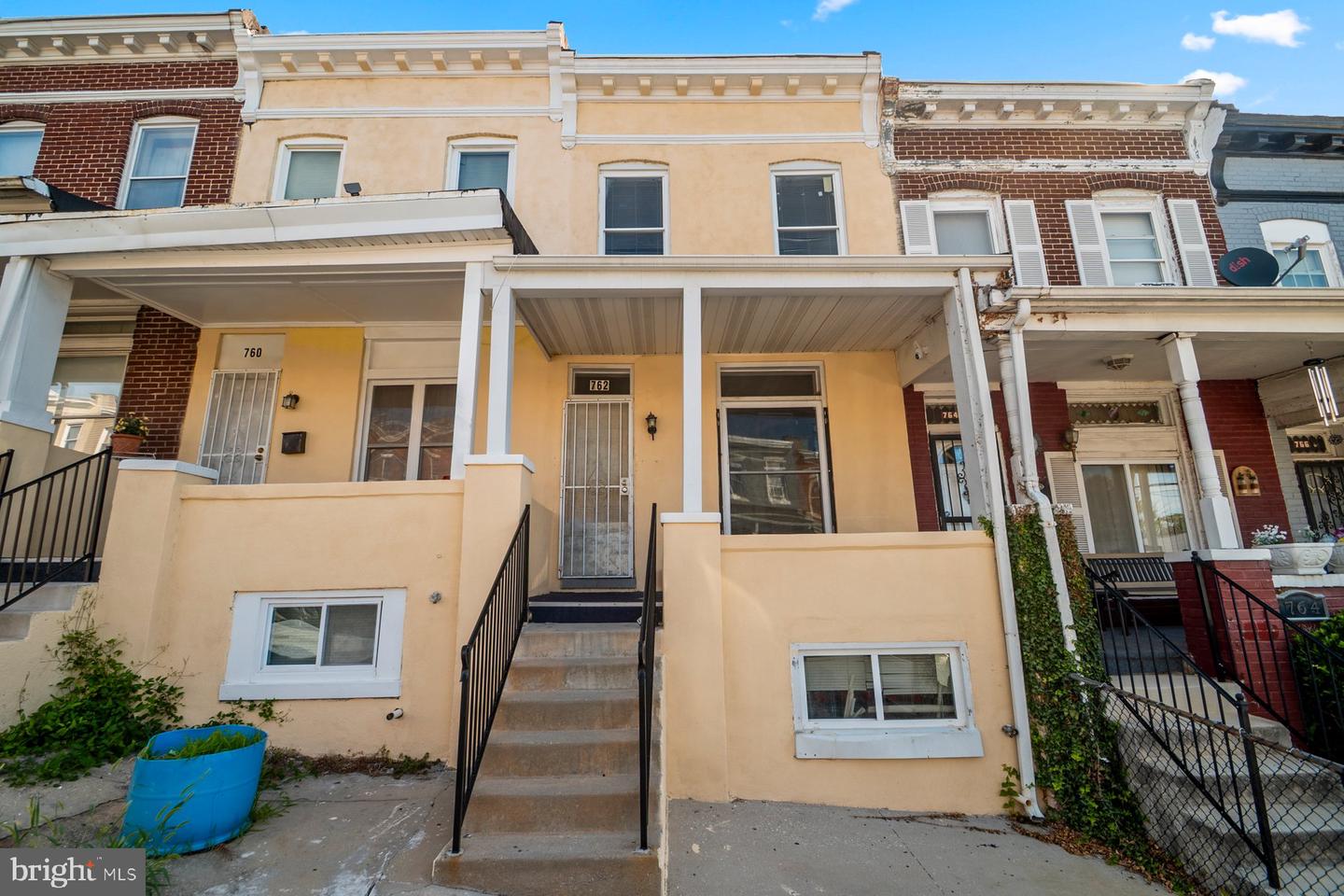 762 Bartlett Avenue